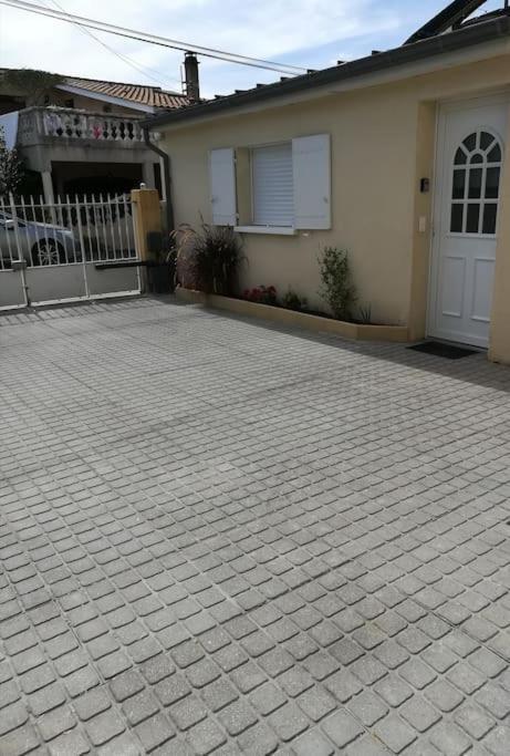 Studio D'Hotes Climatise Floirac  Luaran gambar