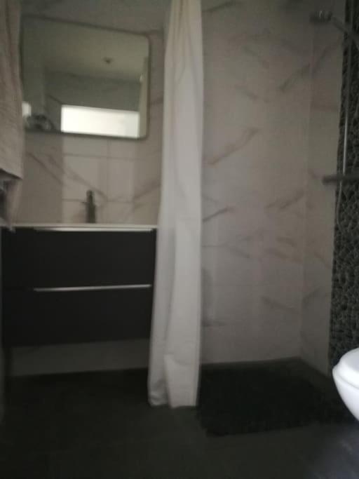 Studio D'Hotes Climatise Floirac  Luaran gambar