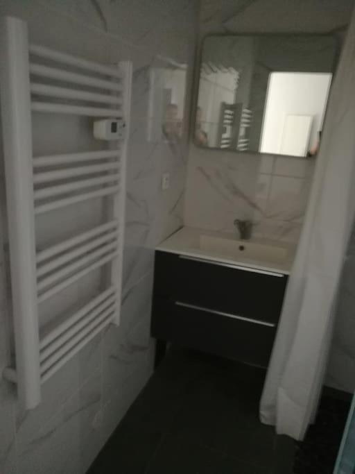 Studio D'Hotes Climatise Floirac  Luaran gambar